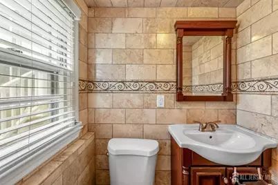 701 Denninger Road, North Plainfield, NJ 07063 - Photo 15