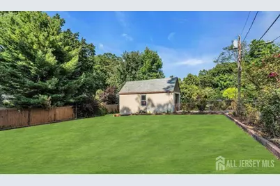 402 Ryders Lane, East Brunswick Township, NJ 08816 - Photo 27