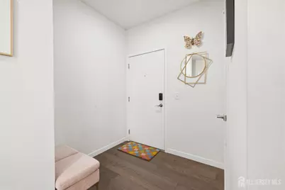 147 Lorhan Drive, Piscataway Township, NJ 08854 - Photo 3