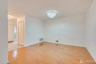 2103 Ackmen Ct, Bridgewater, NJ 08807 - Photo 7