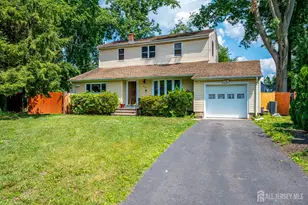 228 Henry Ct, North Plainfield, NJ 07060 - Photo 1