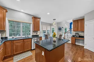 15 McGinnis St, East Brunswick Township, NJ 08816 - Photo 25