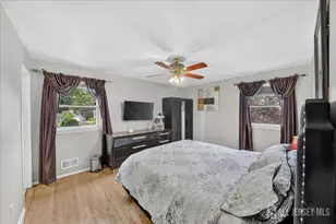 961 Linwood Pl, North Brunswick Township, NJ 08902 - Photo 17