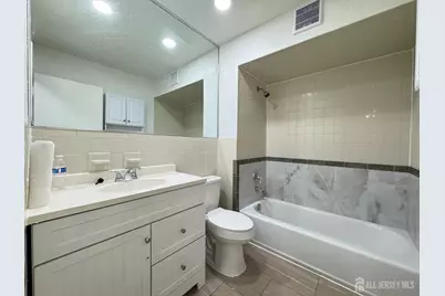 1032 Cricket Lane, Woodbridge Township, NJ 08095 - Photo 11