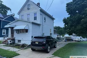 48 Lee St, Port Reading, NJ 07064 - Photo 1