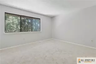 182 Hampshire Dr, Plainsboro Township, NJ 08536 - Photo 11