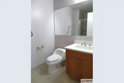 1 Spring #1604 Street, New Brunswick, NJ 08901 - Photo 5