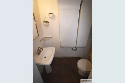 17 Wedgewood Drive, Carteret, NJ 07008 - Photo 19