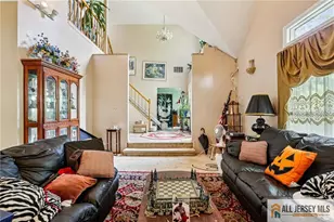 24 Lonczak Ln, East Brunswick Township, NJ 08816 - Photo 5