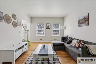 150 Carolyn Ave, Colonia, NJ 07067 - Photo 7