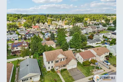 150 Carolyn Avenue, Colonia, NJ 07067 - Photo 39