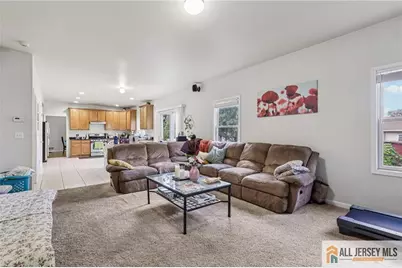 150 Carolyn Avenue, Colonia, NJ 07067 - Photo 13