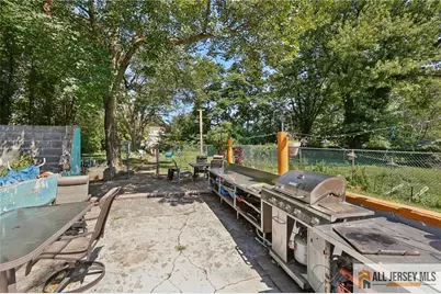 24 Maple Road, Iselin, NJ 08830 - Photo 17