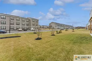 46 Mariveles Wy, Eatontown, NJ 07724 - Photo 25