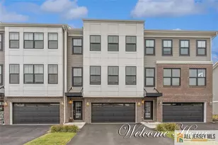 46 Mariveles Wy, Eatontown, NJ 07724 - Photo 1