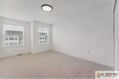 46 Mariveles Way, Eatontown, NJ 07724 - Photo 17