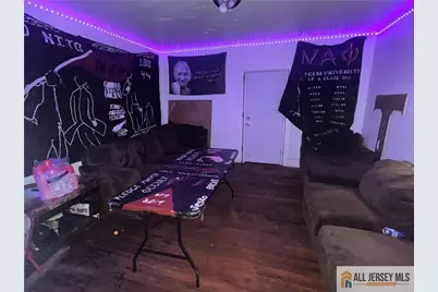 22 Lafayette Street, New Brunswick, NJ 08901 - Photo 3