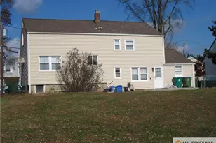 5 Meyer Rd, Edison, NJ 08817 - Photo 7