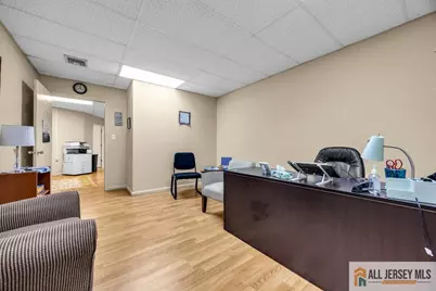 1001 Raritan Avenue, Highland Park, NJ 08904 - Photo 11