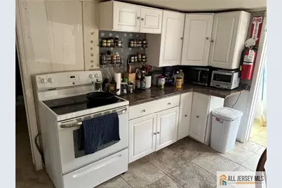 34 Bartlett Street, New Brunswick, NJ 08901 - Photo 3