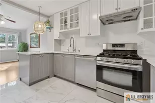 21 Buena Vista Ave, Piscataway Township, NJ 08854 - Photo 11