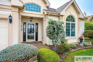 136 Birmingham Ln, Monroe Township, NJ 08831 - Photo 3