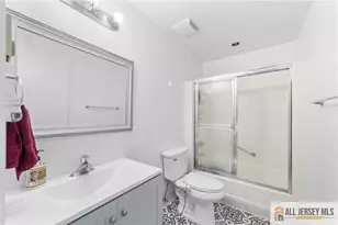 25 Pitman Rd, Monroe Township, NJ 08831 - Photo 17