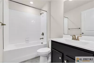 504 E International Road #504, Monroe Township, NJ 08831 - Photo 21