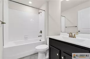 504 E International Rd, Monroe Township, NJ 08831 - Photo 21