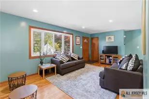 286 William St, Piscataway Township, NJ 08854 - Photo 7