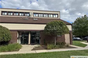 52 Brunswick Woods Dr, East Brunswick Township, NJ 08816 - Photo 1