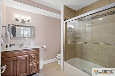 45 Broadway Avenue #302, Jersey City, NJ 07306 - Photo 39