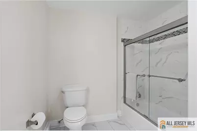 45 Broadway Avenue, Jersey City, NJ 07306 - Photo 33