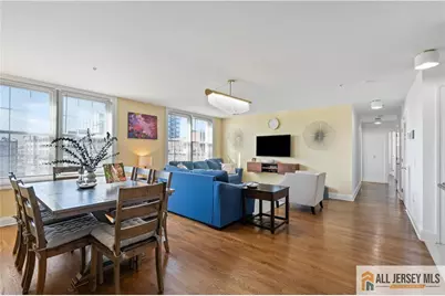 45 Broadway Avenue, Jersey City, NJ 07306 - Photo 13