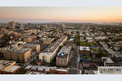 45 Broadway Avenue, Jersey City, NJ 07306 - Photo 43