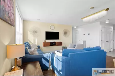 45 Broadway Avenue, Jersey City, NJ 07306 - Photo 17