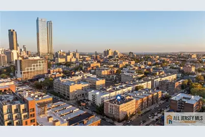 45 Broadway Avenue, Jersey City, NJ 07306 - Photo 41