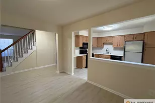 2305 Deerfield Dr, Edison, NJ 08820 - Photo 5