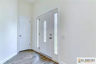 639 Madison Dr, Monroe Township, NJ 08831 - Photo 3