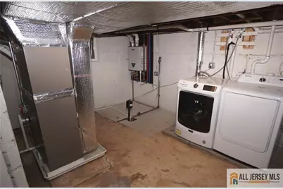 80 Berkley Avenue, Colonia, NJ 07067 - Photo 29