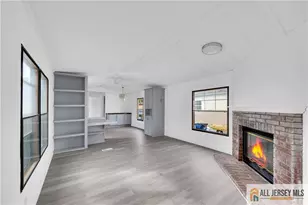 38 Longfellow Rd, North Brunswick Township, NJ 08902 - Photo 9