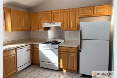 728 Linden Avenue #2, Elizabeth, NJ 07202 - Photo 5