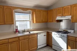 728 Linden Ave, Elizabeth, NJ 07202 - Photo 3