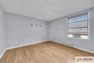 27 Railroad Ave, Helmetta, NJ 08828 - Photo 23