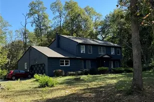 123 Applegarth Rd, Monroe Township, NJ 08831 - Photo 1