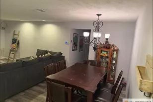 306 Sharon Ct, Woodbridge Township, NJ 07095 - Photo 5