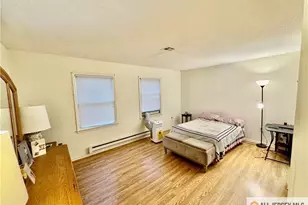 432 Redding Ln, Monroe Township, NJ 08831 - Photo 3