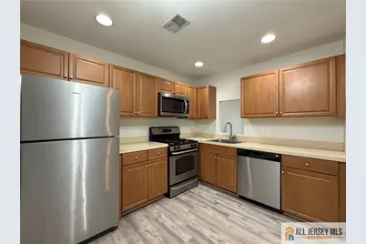 99 Chariot Court #99, Piscataway Township, NJ 08854 - Photo 5