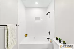 442 Dahlia Plaza, Monroe Township, NJ 08831 - Photo 25