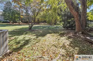 10 Brookline Ct, Montgomery Township, NJ 08540 - Photo 27